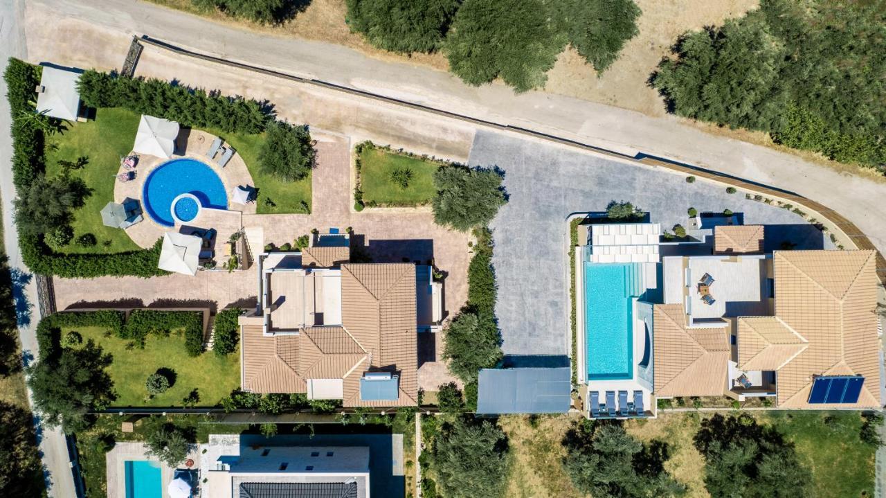 Romanza II Luxury Villa กาลามากี ภายนอก รูปภาพ